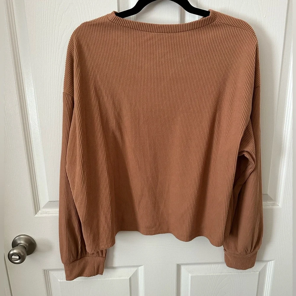 Plus Size Cropped Long sleeve Tee. Corduroy - Picture 5 of 7